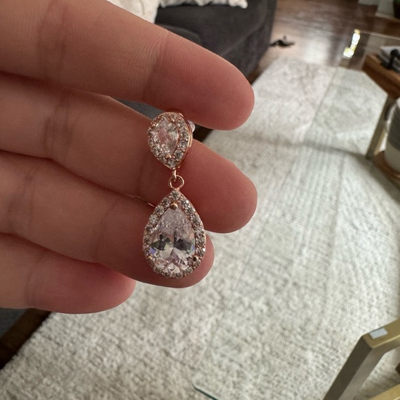 New Sparkle Drop Earrings - Picture 2 of 2